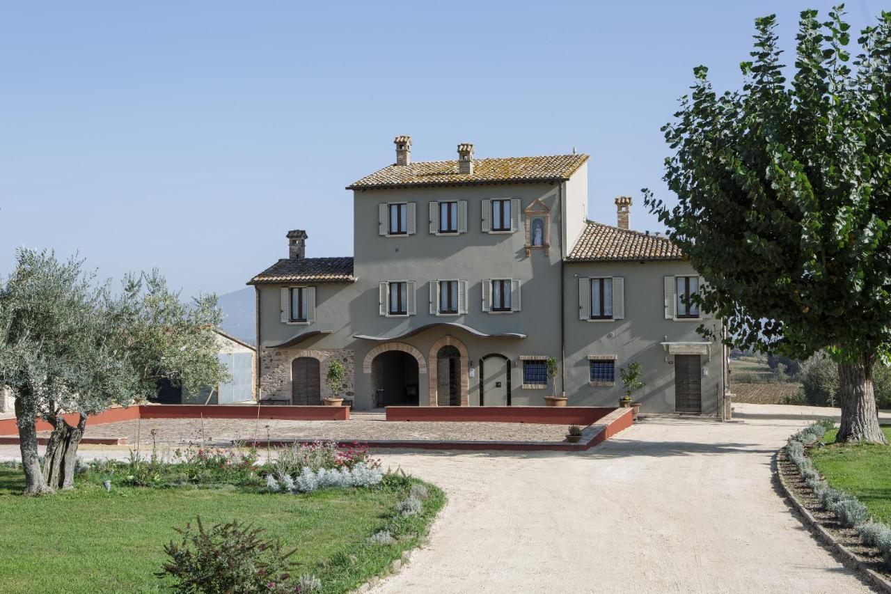 Seipetali Cannara Exterior foto