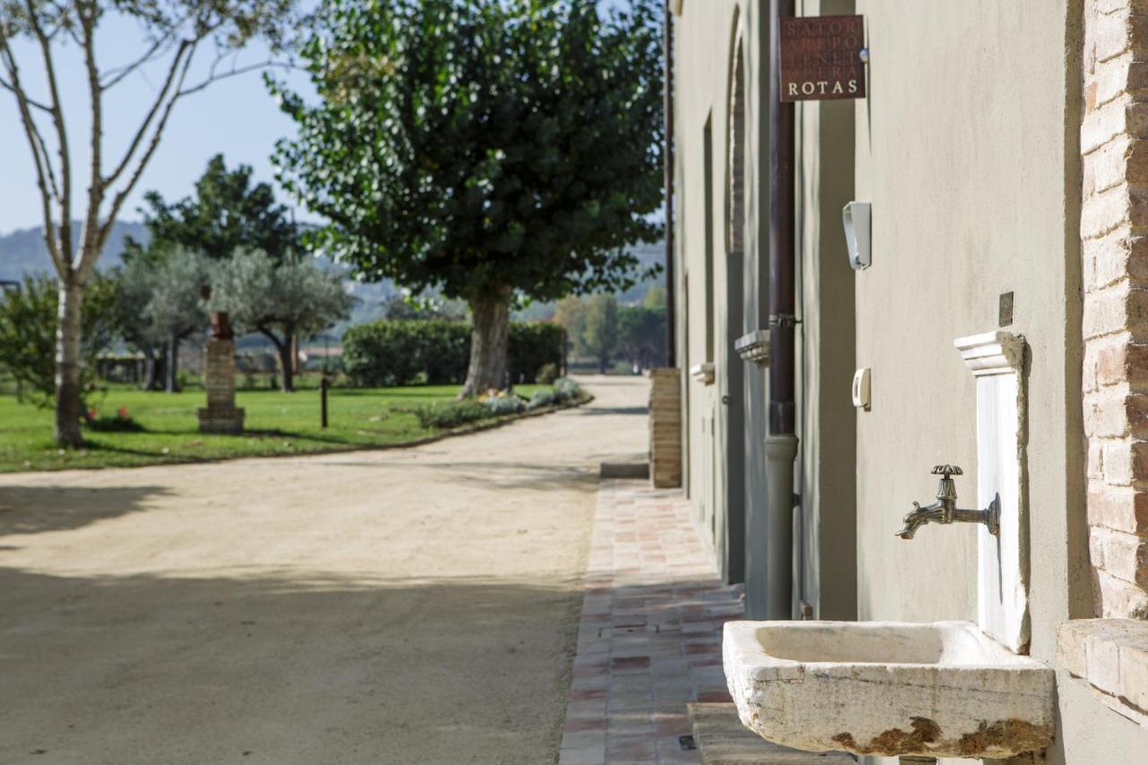 Seipetali Cannara Exterior foto